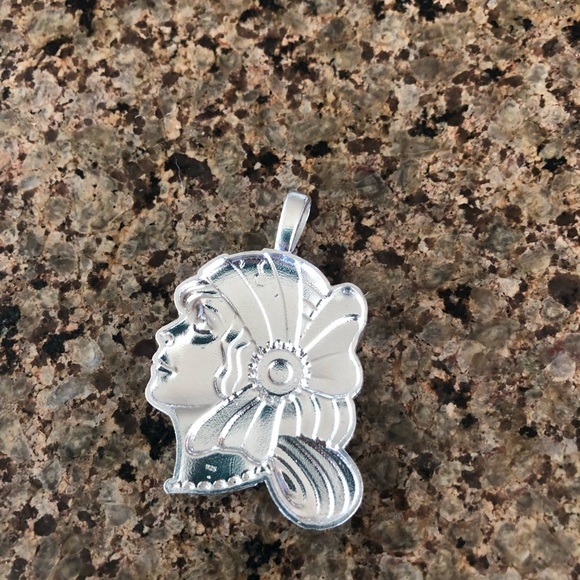 Large Girl Pendant Sterling Silver 925 Gift Box statement piece - Picture 8 of 14